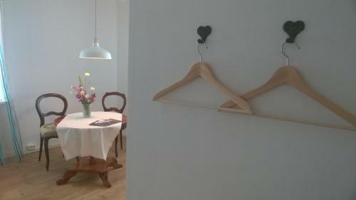 Hostal Eriksm�la Art Residence