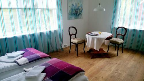 Hostal Eriksm�la Art Residence