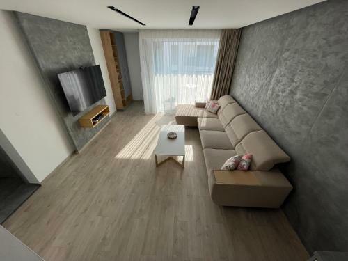 Greenbay Apartment With Free Parking