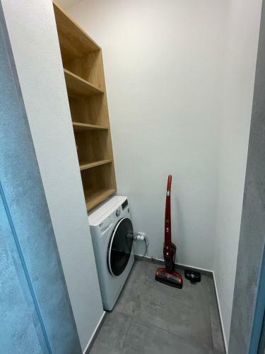 Greenbay Apartment With Free Parking