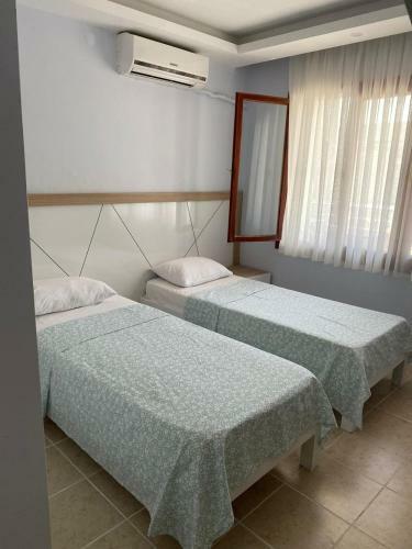 �e?me Flowers Hotel