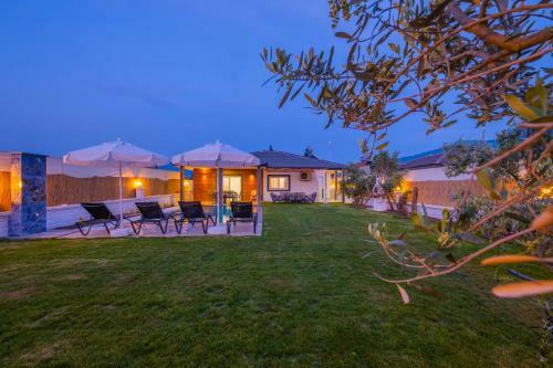 Conservative Villa With Jacuzzi At Fethiye By Solo Villa