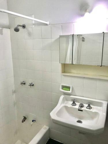 Casa Completa En Zona Hotelera Para 6 Personas