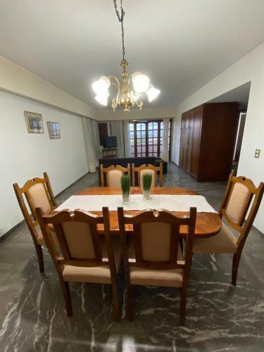 Apartamento Depto 6 Ambientes-plena Ciudad!