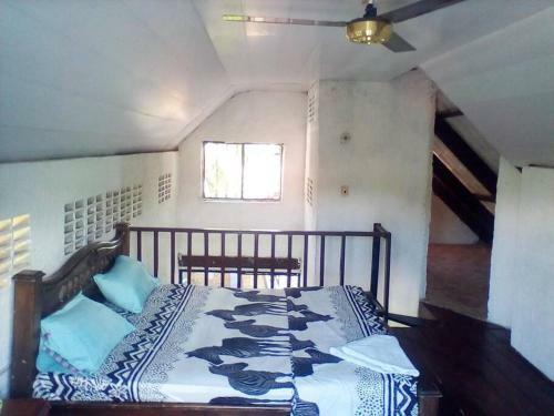 Agradable Caba�a Campestre Con Piscina