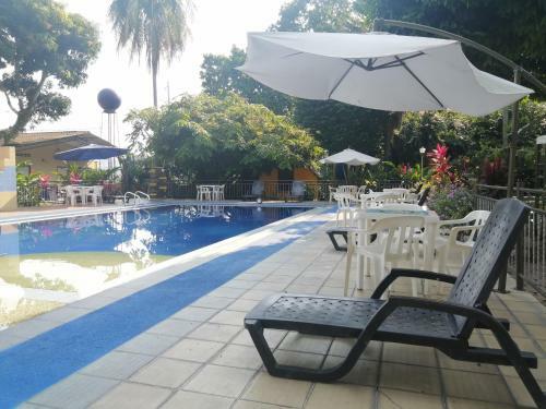 Hotel Las Acacias