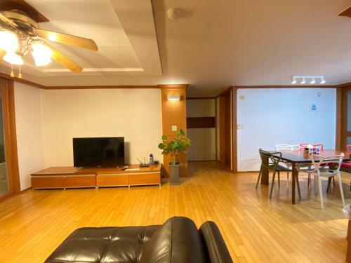 Kintex Apartment