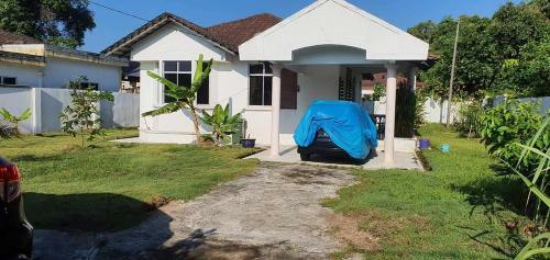 Rumah Banglow Setingkat 3 Bilik
