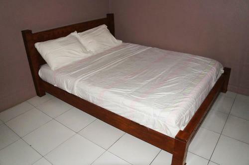 Hotel Oyo 90517 Kevno Homestay