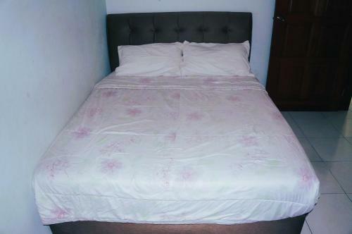 Hotel Oyo 90517 Kevno Homestay
