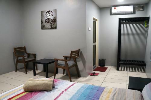 Hotel Oyo 90517 Kevno Homestay