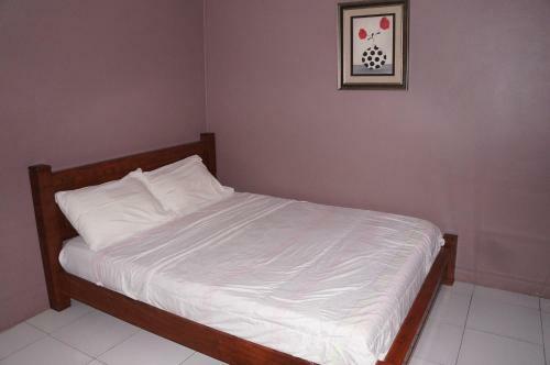 Hotel Oyo 90517 Kevno Homestay