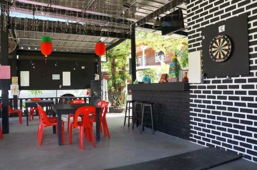 Hotel Oyo 90517 Kevno Homestay