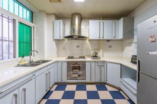 Locals Apartment Inn 22