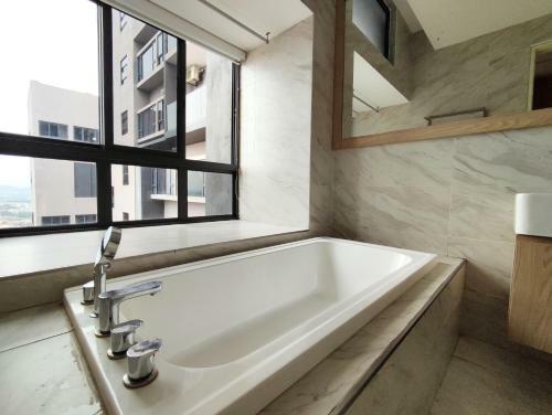 Apartamento Imperio Residensi Malacca B2811 (netflix)