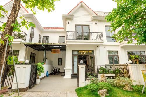 Villa Royal Home
