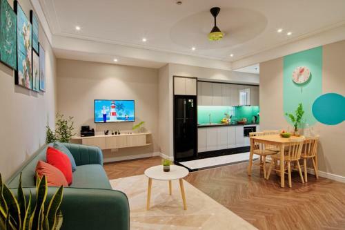 Sam N' Sea 2 Bedrooms Seaview Aparthotel - Altara Quy Nhon