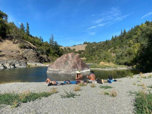 Glamping In The Redwoods
