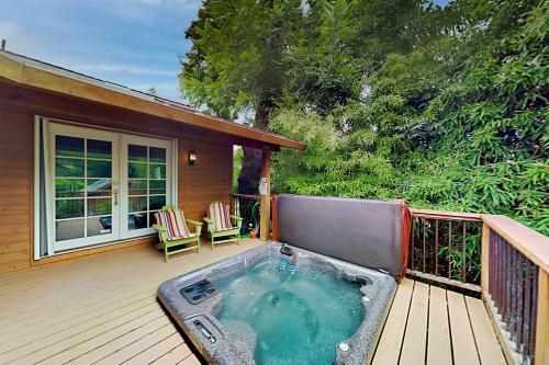 Bent River Bungalow