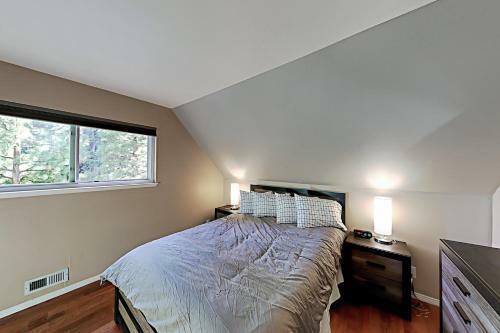 Grizzly Mountain Getaway