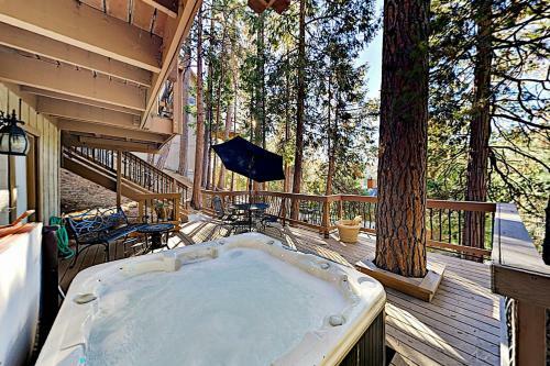Hillside Hideaway