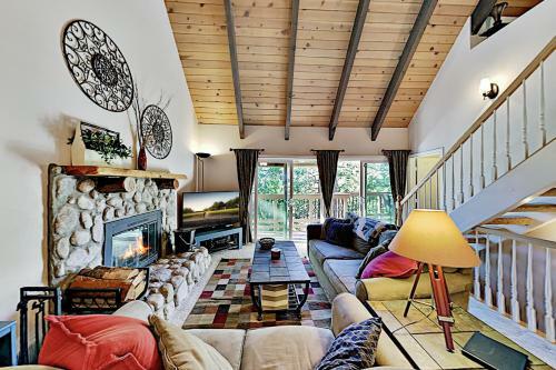 Hillside Hideaway