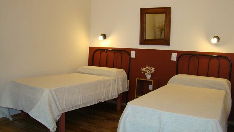 Hostal Posada Casa De Borgo�a