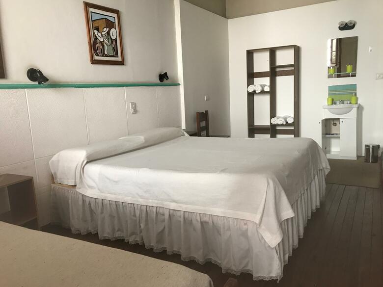 Hostal Posada Casa De Borgo�a