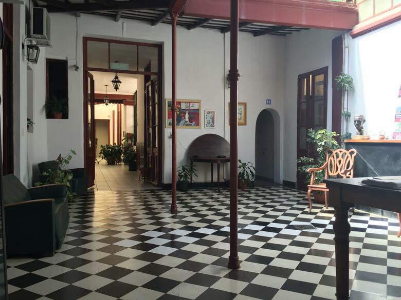 Hostal Posada Casa De Borgo�a