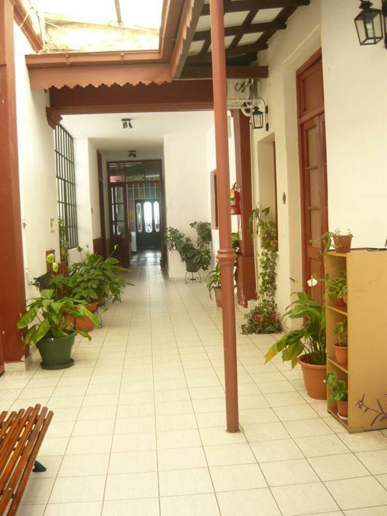 Hostal Posada Casa De Borgo�a