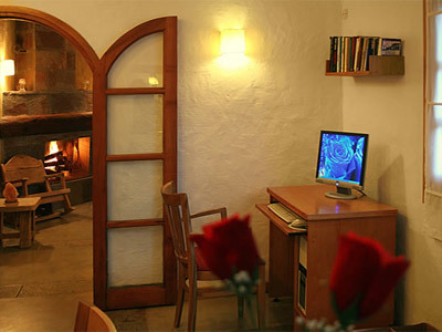Posada Hoster�a La Raclette