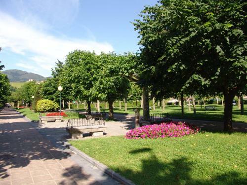 Hostal Pensi�n Zumardi