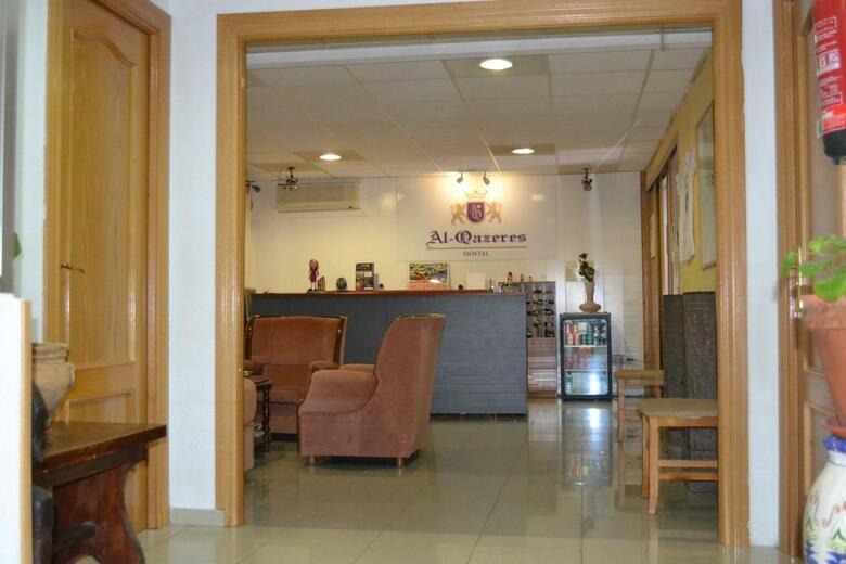 Hostal Al-qazeres