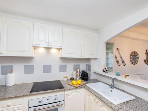 Holiday Home La Reserva-3