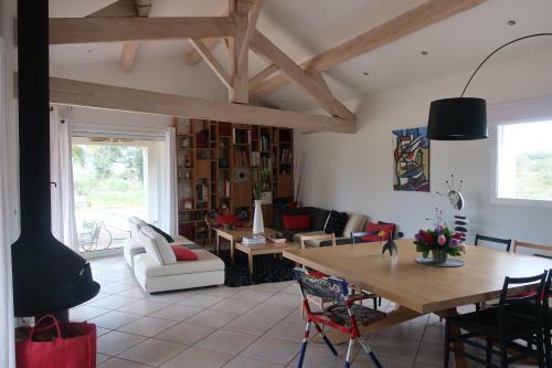 Villa Maison Moderne Tr�s Calme Campagne Et Mer 6 Pers