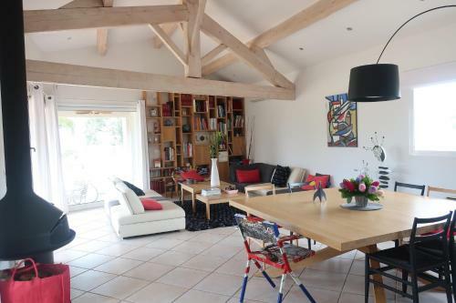 Villa Maison Moderne Tr�s Calme Campagne Et Mer 6 Pers