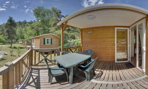 Camping Et Locations Les Airelles