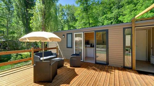 Camping Et Locations Les Airelles