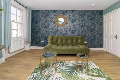 Apartamento Tropical Sunny 2 Bed Flat Seafront Slp 6