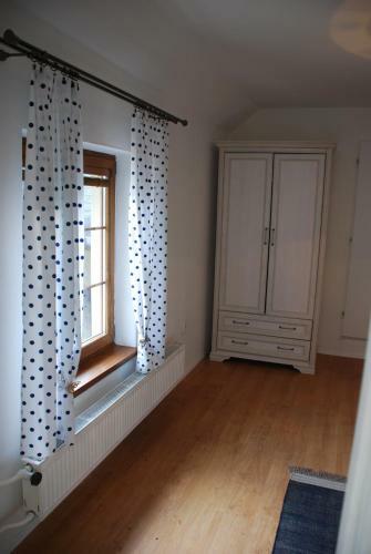 Hostal K�zeln� ?pajza