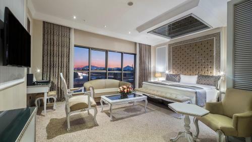 Hotel Grand Millennium Konya