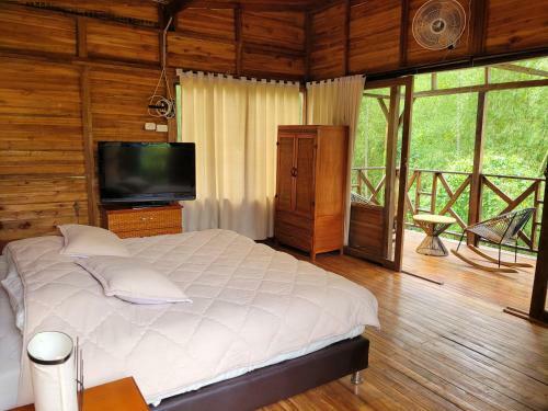 Hotel Oasis Verde