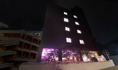 Treebo Trend Hotel Purple Square