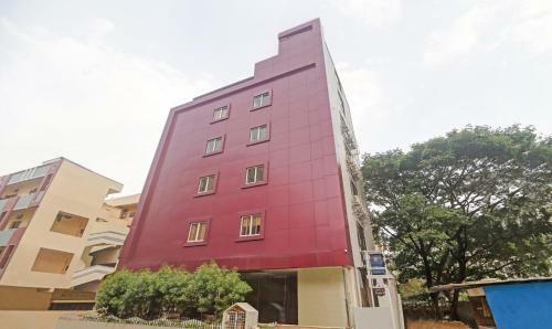 Treebo Trend Hotel Purple Square