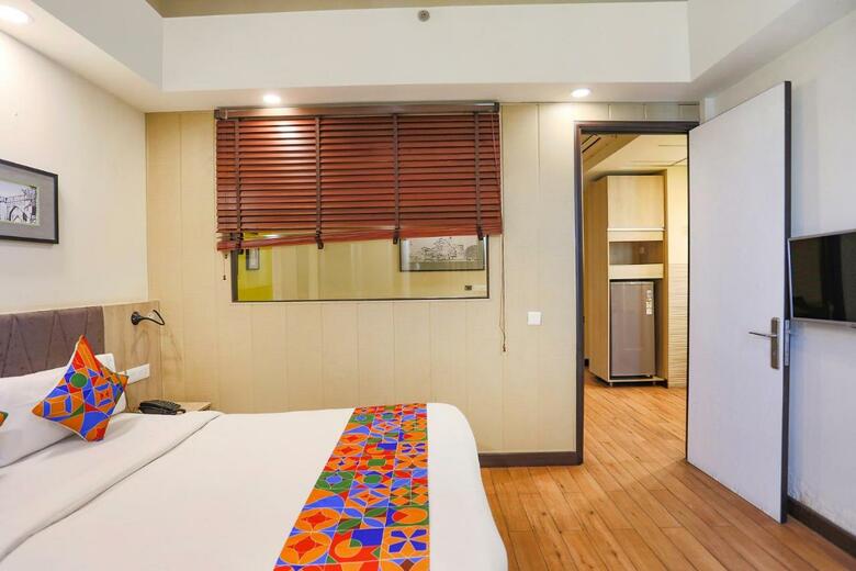 Treebo Trend Hotel Avr