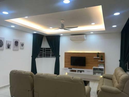 4 Bedrooms (private Bathroom) Perdana Hill Villa