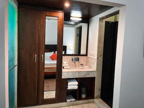 Hotel Clarks Inn Express Jaipur