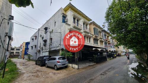 Hotel Oyo 91200 Wisma Gio Amanda