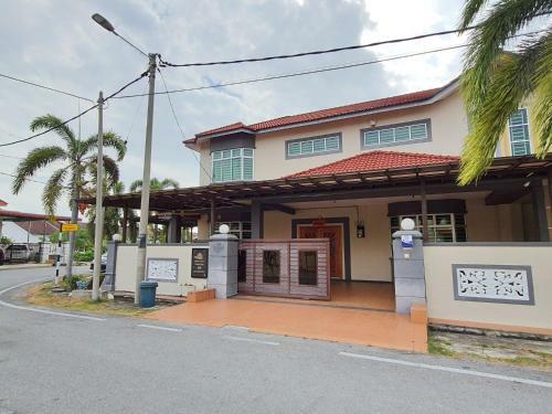 Hostal Oceanus Homestay