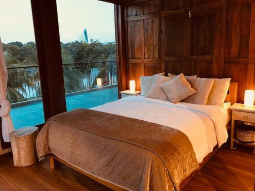 Grand Serene Lakeside Bali Style Villa